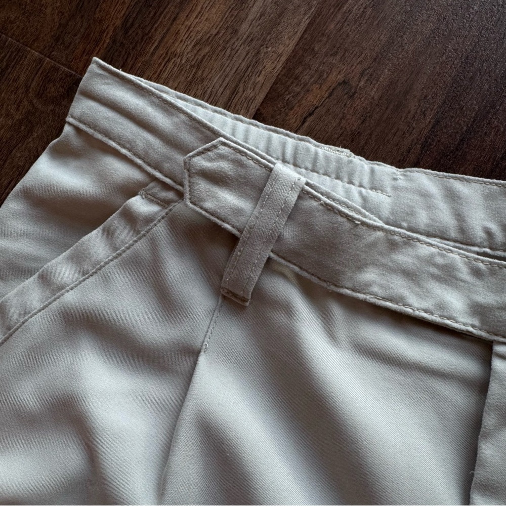 Columbia Women’s White Golf Shorts Size 12 Performance Stretch Casual Summer - Picture 5 of 8